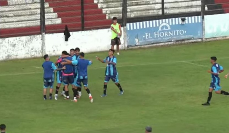 Dos ascensos al Federal A con los �rbitros en el centro de la escena